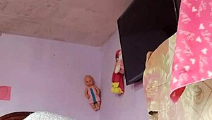 वाह, मेरी स्टेप मदर-इन-लॉ के रूम में ह्यूज क्रीमशॉट सोलो!