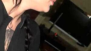 Big dose down her throat, man! Swallow and gag for me 😜