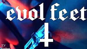 Heel play and foot domination