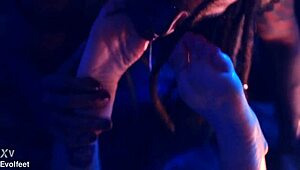 Heel play and foot domination