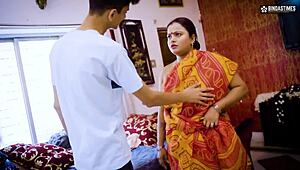 देसि नौकरानी चोदाई: रोक नहीं सकता! देसि मालिक नौकरानी को बड़े बूब्स और चूत देखकर चोदता है