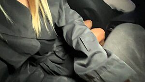 Damn! Risky Public Sex in a Business Taxi, So Wild!