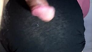 Pijamada con mi amiga en mini shorts negros, big ass teen 18+ action!