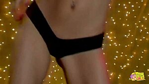 i can’t get enough of this vintage blonde and kinky brunette in lesbian action