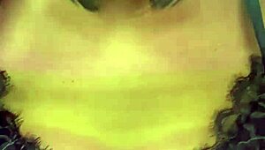 Fiquei com tesão na academia e gozei no banheiro