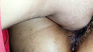 Final Close-Up of Filipina Girlfriend’s Pussy Licking Session