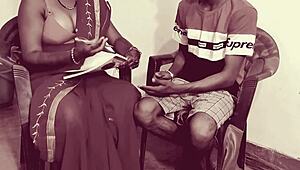 मैं अपनी भारतीय स्टूडेंट को आउटडोर्स में कामसूत्र मूव्स दिखाने से रोक नहीं सकता!