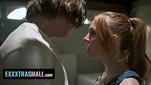 वाह! बेवकूफ स्टेपडैड स्टेपसन और स्टेपडॉटर को हर जगह हुकअप करते हुए मिस करता है!