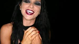 Derrick Pierce Chains and Roughs Up