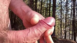 clitlicker662 shares fresh solo clip from april 2025