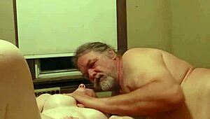 she teases her hot juicy pussy with foreplay and spreading