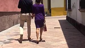 Voyeur Catches Riquisima Cougar Nalgas in Steamy Hidden Moment