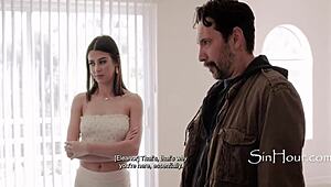 अविश्वसनीय! पेरालाइज्ड लेडी अपनी युवती को सिनेमा देखने के लिए एक्स के साथ शेयर करती है - टॉमी पिस्टल, काइलि रॉकेट