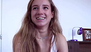 Putalocura - Follando Muy Guarro con Jovencita Cachonda Elisa Sol After Chat.