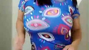 dancing for my boyfriend on cam with big tits