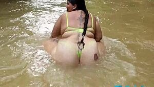 Sexo en la Playa with Wild Public Outdoor Action!