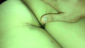 एक्सएक्सएक्स होममेड दिखाता है कि मेरी स्टेपडॉटर कितनी आसानी से देती है