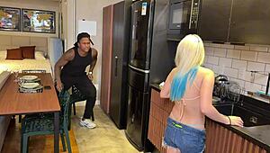 jonh rick nails friend's daughter, so tight! 😍