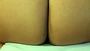 latina culona con enormes tetas me deja follar le el culo