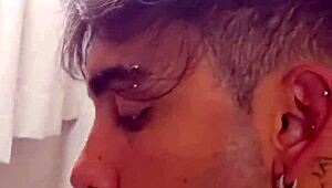 Fucking The Naughty Guy Who Loves Big Dick In His Ass