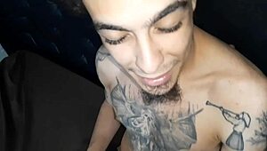 Que Tienes Ahi Viktor Dame De Comer Esa Enorme Y Rica Polla Para Mi Vagina Sexo Casero En Espanol