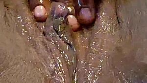 Ebony Amateur Wife Milf Self Pleasures Her Ass in Homemade Anal Experience