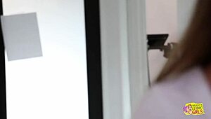 Hey, Joining the Brunette in the Shower Led to Lesbian Scissoring