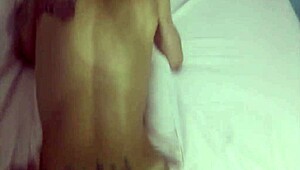 o técnico seduces crossdressing client over washing machine repair