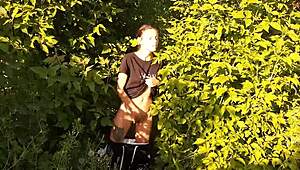 foot massage leads to hard doggystyle and cumshot