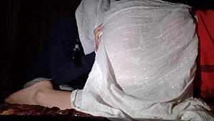 अंत में सौतेली माँ मुझे अपनी टाइट अस्स चाटने देती है