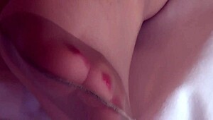 सुबह के बाद की खुशी खूबसूरत जापानी परिपक्व पत्नी के साथ