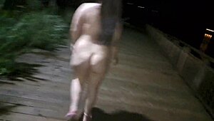 Just saw this big ass horny Latina banging in a public park!