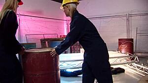 Threesome with 2 Milf in Fishnet Stocking Fucking