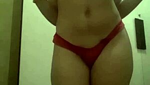 pimentinha dany performs a hot striptease.