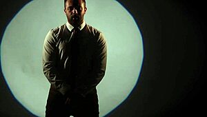 do suspicious minds fuck alike?