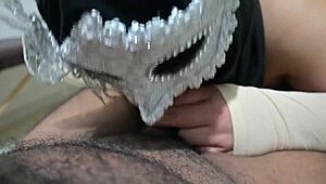 I can’t resist watching Arab Muslim girl suck Indian boy’s huge cock