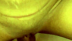 My stepsister casually sucks all my cum with a great blowjob in our homemade session