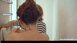 Hey, isn’t that Louise Meritz topless in Ditte Louise S01E01?