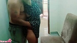 Latina's best homemade sex ends with massive cumshot deep inside her pussy