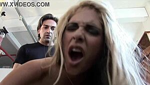 she met a stranger and got drilled hard in missionary style