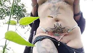 Novinha From Curitiba Flashes Big Pussy Outdoors