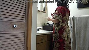 Pakistani Stepmother Shocked by Stepson’s Creampie