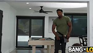 Stepsis Lana 18+ struggling with that monster cock 😏