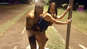 Esposa do Delegado Caught Giving It to Hung Guy on Goiania Street