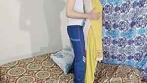 अनरियल! इंडियन मुस्लिम काउगर्ल व्होर वाइल्ड स्पैंकिंग के साथ कॉक राइड करती है