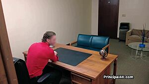 सेक्रेटरी और वाइस प्रिंसिपल ने ऑफिस में हिडन कैम पर चुपके ब्लोजॉब... कमाल!