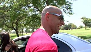 Jessica Bangkok Bends Over for Hard Pounding Action