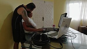 Nicoly Mattos Gives Ass Quickie