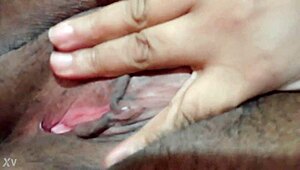 Make A Hot Video Call With This Anal Cam Girl!