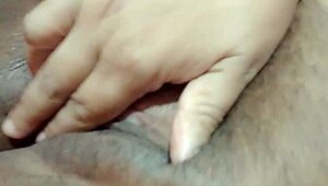 Make A Hot Video Call With This Anal Cam Girl!